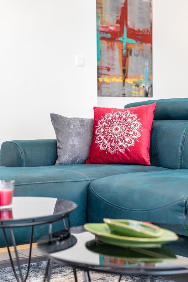 Elysian Zen Luxury Apartment - Two Bedroom Apartment With Terrace And Sea View スプリト エクステリア 写真