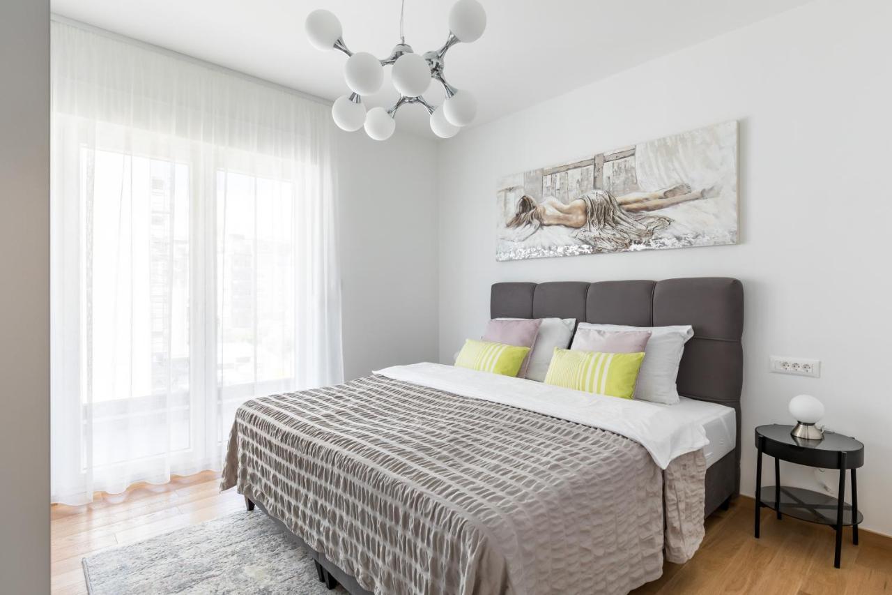 Elysian Zen Luxury Apartment - Two Bedroom Apartment With Terrace And Sea View スプリト エクステリア 写真