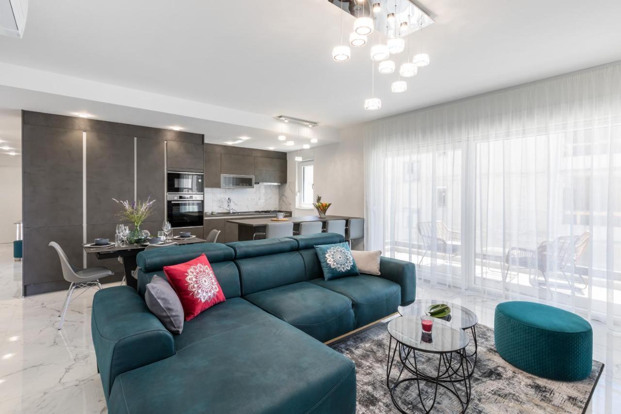 Elysian Zen Luxury Apartment - Two Bedroom Apartment With Terrace And Sea View スプリト エクステリア 写真